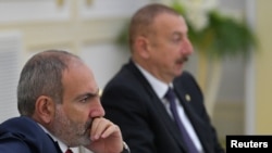 ნიკოლ ფაშინიანი და ილჰამ ალიევი თურქემენეთში 2019 წელს