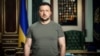 «Ми домовились, дотиснули, що в нас є коаліція країн, які готові розпочати тренування для українських пілотів (на F-16 – ред.). Графіка тренувальних місій немає. Я вважаю, що деякі партнери з цим затягують. Для чого вони це роблять, мені невідомо», – Володимир Зеленський