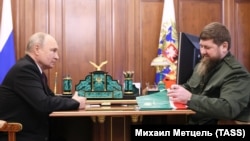 Путин Владимир а, Кадыров Рамзан а Кремлехь хиллачу цхьанакхетарехь, гезгмашин-беттан 27 де