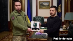 Украинин тIеман министраллин талламхойн Коьртачу урхаллин куьйгалхо Буданов Сергей ву президенте Зеленский Владимире Ичкерин совгIаташ дIалуш 