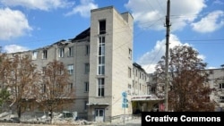 Наслідки обстрілів у Бериславі, Херсонська область, архівне фото, 2023 рік