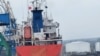 Росія продовжує використовувати Керченський рибний порт для експорту зрідженого газу та українського зерна