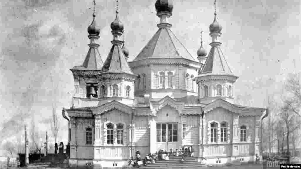 Караколдогу “Ыйык Троица” чиркөөсү. 1895-жылы курулган.