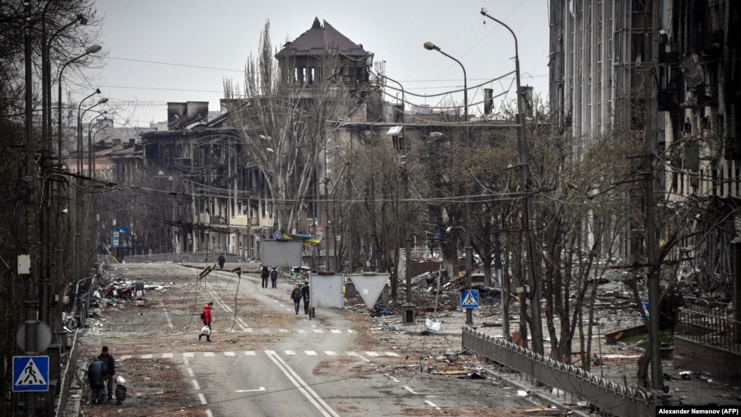 Президент України Володимир Зеленський заявив про неможливість військового розблокування Маріуполя на Донеччині