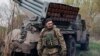 3 листопада Україна відзначає День ракетних військ й артилерії&nbsp;&ndash; одного з&nbsp;найпотужніших родів військ.<br />
<br />
Українські військові біля реактивної системи залпового вогню БМ-21 &laquo;Град&raquo;. Харківська область, квітень 2022 року