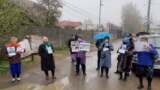 Кытайдын Алматыдагы консулдугунун алдындагы нааразылык, 21-апрель 2021-жыл. 