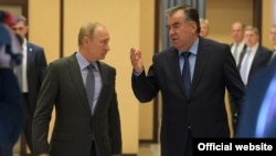 Владимир Путин и Эмомали Рахмон.