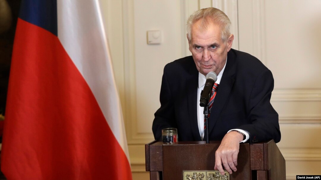 Zeman demantovao da pokušava Češku da udalji od saveznika u EU i NATO
