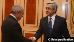 Armenia - President Serzh Sarkisian meets with outgoing Prosecutor General Aghvan Hovsepian, Yerevan,12Sep2013 
