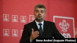Președintele PSD nu vede o problemă în stabilirea prețurilor de Guvern prin Ordonanțe de Urgență, chiar dacă ele pot afecta firmele private. Spune că măsura se poate aplica în perioadă de criză și dacă există pericolul speculei. Imagine generică cu Marcel Ciolacu. 