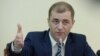Министр подчеркнул, что при реализации Инвестпрограммы постарались обеспечить максимальную прозрачность деятельности Минэкономики и в целом всей системы