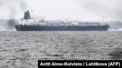 Tanker za naftu Eagle S, za koji se sumnja da pripada ruskoj "floti iz sjene", viđen je usidren u Finskom zalivu u januaru.