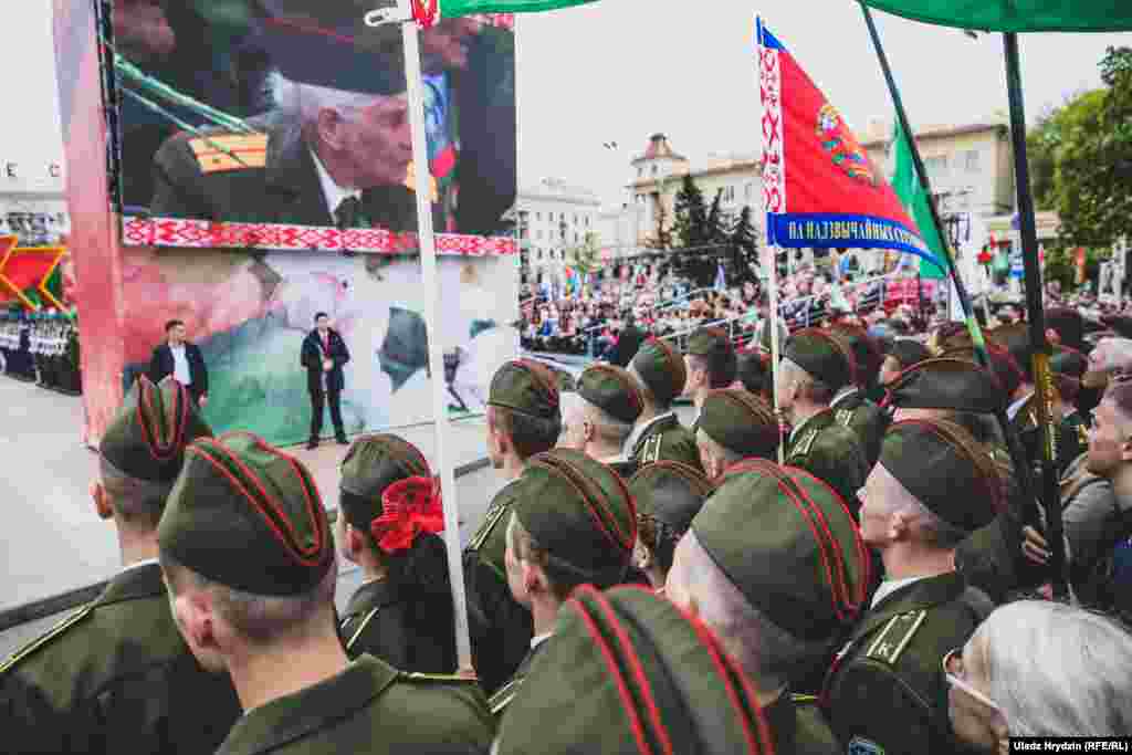 На 1 красавіка 2019 году ў Беларусі засталося 6845 вэтэранаў Вялікай айчыннай вайны. Да гэтага дня не дажыў, верагодна, ніводзін «забыты герой», які ваяваў з нацыстамі ў складзе замежных войскаў у часы Другой сусьветнай вайны, як то жаўнераў арміі Андэрса і Другога польскага корпусу; беларусаў, якія бралі ўдзел у бітве за Брытанію ў 1940 годзе або ўдзельнічалі ў вызваленьні Галяндыі ў 1944 годзе ў самастойнай паветрана-дэсантнай брыгадзе…