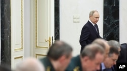 V.Putin