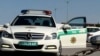 Polisiýanyň ýol gözegçiligi gullugynyň ulagy. Illýustrasiýa suraty.