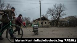 Жители старой части Авдеевки, 27 марта 2017 года