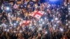 Участники акции против закона об «иноагентах» 2 мая