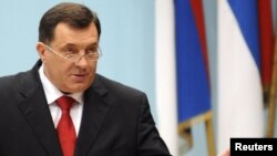 Milorad Dodik na posebnoj sjednici kada je usvojen prijedlog o održavanju referenduma, april 2011.