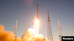 Ракета Falcon 9 