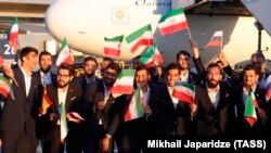 Članovi iranske fudbalske reprezentacije dolaze u Moskvu na aerodrom Vnukovo, 5. juni. 2018.