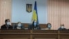 У суді також привели до присяги обраних присяжних 