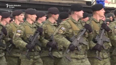 Parada bezbednosnih i policijskih snaga Kosova