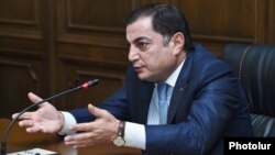 Վահրամ Բաղդասարյան, արխիվ