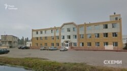Адреса реєстрації цієї фірми – Одеса, будинок 54 на вулиці Вапняній. Яка, відповідно до даних реєстру юросіб, є спільною із кількома відомими на ринку компаніями