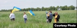 Нащадки депортованих у селі Вербиця