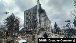 Последствия российского удара по Изюму, архивное фото 