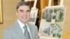 Türkmen mediasy prezident Gurbanguly Berdimuhamedowyň täze taslamalary tassyklandygy baradaky habarlary gyzgyny bilen halka ýetirýär. 24-nji iýul, 2019. Arhiw suraty . 