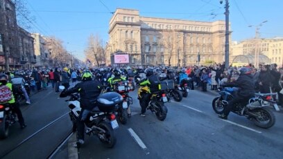 Motociklisti u Beogradu podržali studente u blokadi