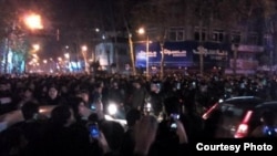 Учасники протестів в Ірані, які відбувалися напередодні 