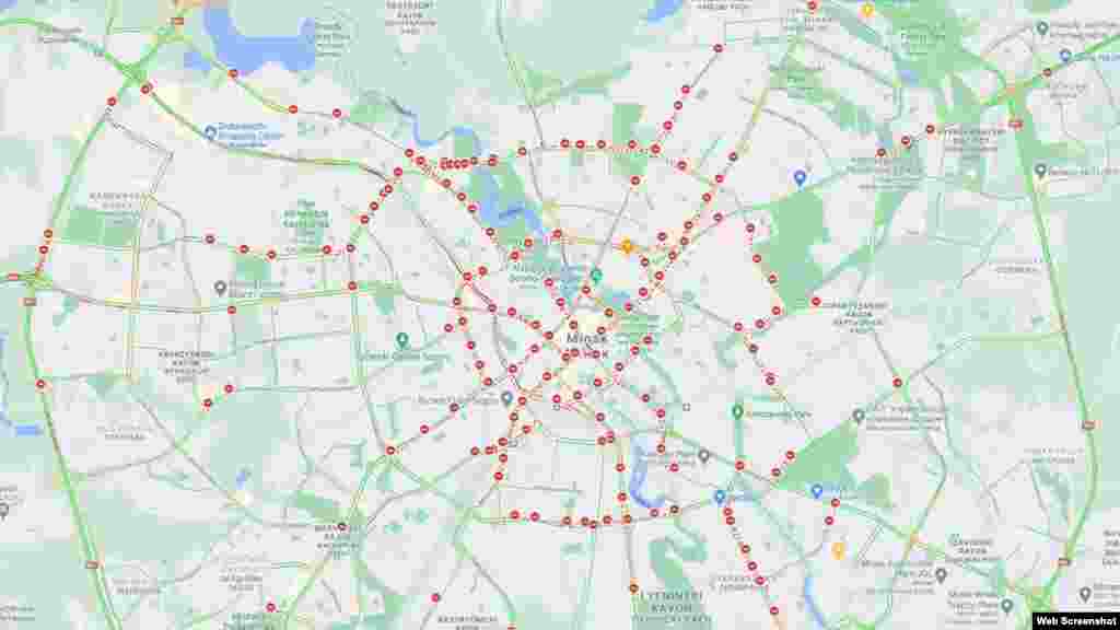 Паводле Google Maps, пасьля 16-й гадзіны быў перакрыты практычна ўвесь цэнтар Менску, шэраг галоўных вуліц і часткова — МКАД