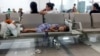 Türkmenistanlylar Stambulyň aeroportunda garaşmagy dowam etdirýän mahaly, 300-e golaý türkmen raýaty watanyna dolandy