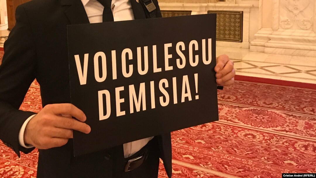 Gabriel Zetea, PSD, la prima moțiune de pusă de PSD împotriva ministrului Sănătății Vlad Voiculescu. Votul a avut loc în 15 februarie.