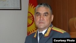 Курсан Асанов.