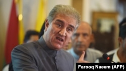 د پاکستان د بهرنیو چارو وزیر شاه محمود قریشي.