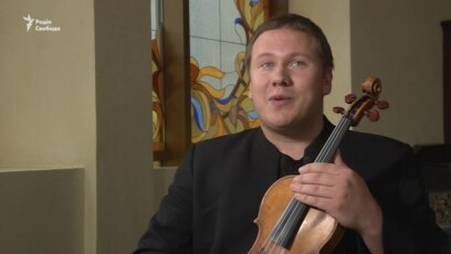 Андрій Бєлов про першу в житті скрипку