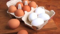 Aşgabadyň döwlet dükanlarynda ýumurtgany we şekeri nobata durmazdan satyn almak mümkin