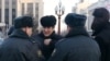 Казанда корылтай барганда татар активистлары тоткарланды