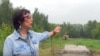 Омски шәһәре татарлары милли-мәдәни мохтарияте идарәсе әгъзасы Фәгыйлә Чумарова Ермакка куелачак һәйкәл нигезе янында