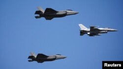 Літаки F-16