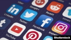 GENERIC -- social media