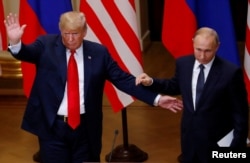 Президент США Дональд Трамп і президент Росії Володимир Путін по завершенню спільної пресконференції після зустрічі. Гельсінкі, Фінляндія, 16 липня 2018 року