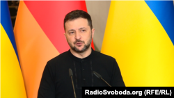 Тільки крилатих ракет російські військові запустили понад сто одиниць, повідомив у телеграмі президент Володимир Зеленський