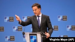 Generalni sekretar NATO-a Mark Rute, Brisel, 4. decembra 2024.