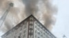 Incendiul izbucnit vineri într-un bloc din Durlești, lichidat de pompieri