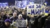5 березня 2014 року, Донецьк, мітинг на підтримку цілісності України. 13 квітня на такому самому нападники заб'ють до смерті людину, а 28 квітня відбудеться остання проукраїнська акція в місті