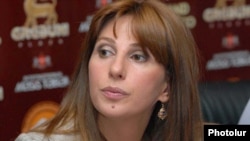 «Ժառանգություն» կուսակցության ներկայացուցիչ, պատգամավոր Զարուհի Փոստանջյան